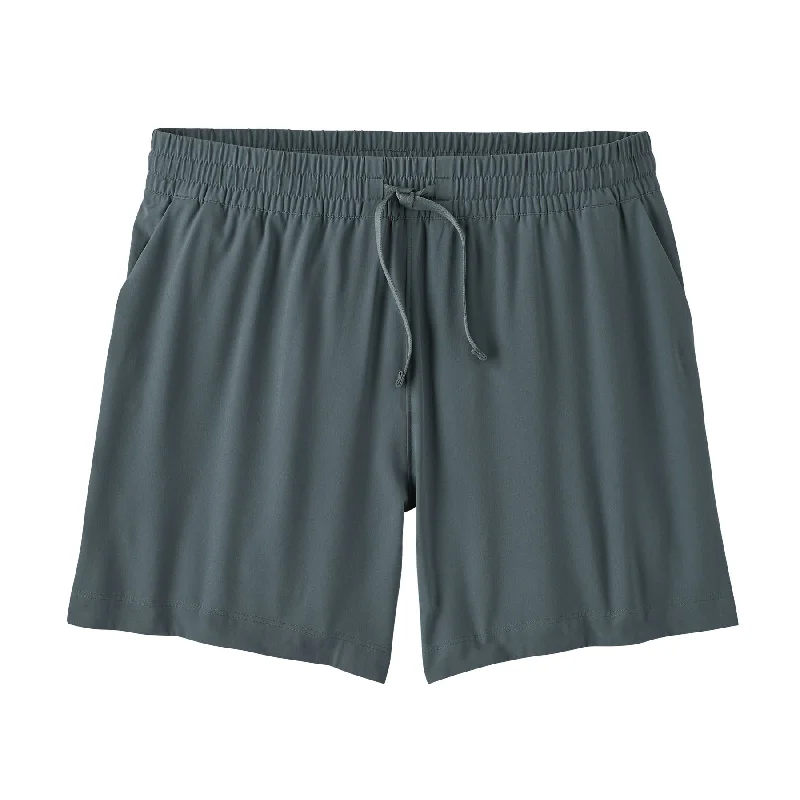 Women's Fleetwith Shorts - 5"